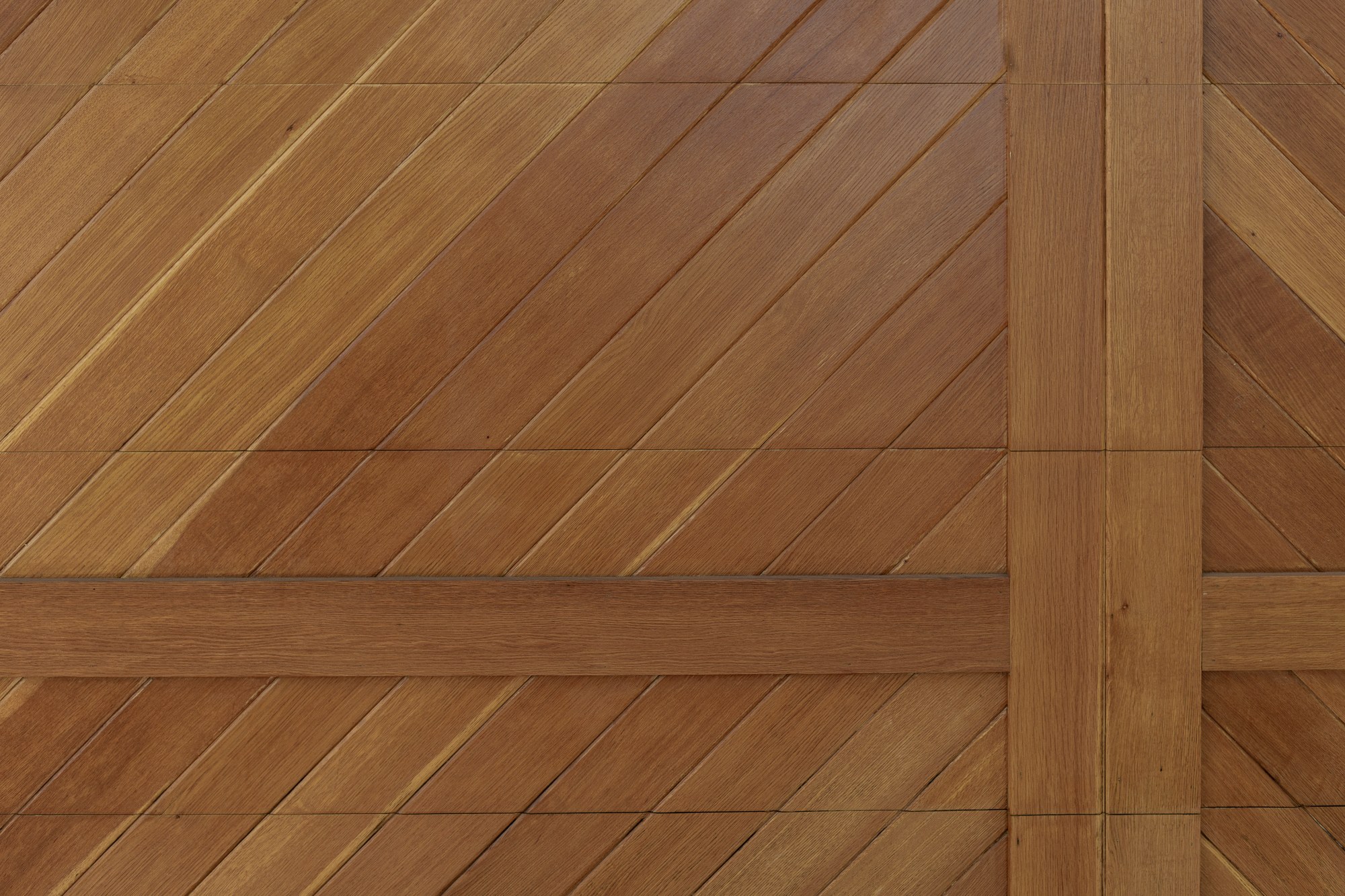 Wood flooring, herringbone